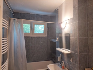 Ofer spre inchiriere un apartament cu 2 Camere. - imagine 4