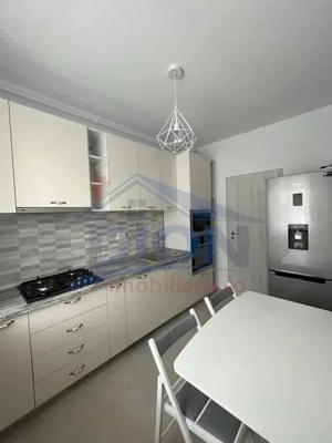 Apartament 2 camere, bloc 2019, loc parcare inclus - imagine 3