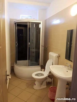 Garsoniera zona 23 August