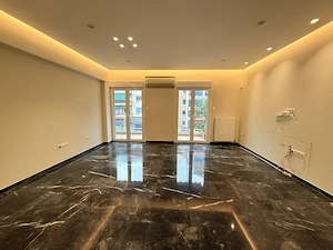 Spatiu comercial de inchiriat in zona Unirii in apropiere de metrou - imagine 2