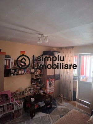 3 camere, etaj 3/4, centrala termica - 105 000 Euro - imagine 3