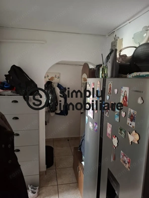 3 camere, etaj 3/4, centrala termica - 105 000 Euro - imagine 10