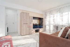 Apartament cu 3 camere in zona centrala