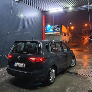 Vand VW Touran 2019 1.6 TDI euro 6, 176 000 km. - imagine 3