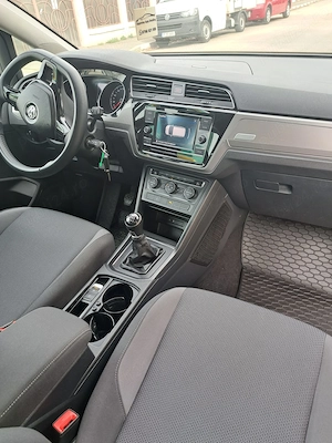  Vand VW Touran 2019 1.6 TDI euro 6, 176 000 km. - imagine 7