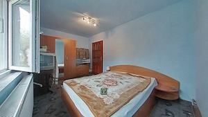 Apartament spațios cu 3 camere de vânzare în Arad   zona Micălaca, Miorița