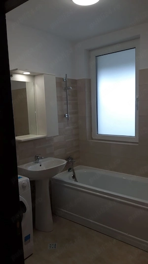 Garsoniera de inchiriat Lacul lui Binder cu loc parcare  - imagine 4