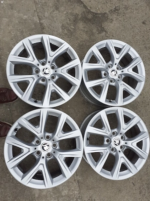 jante auto aliaj pe17