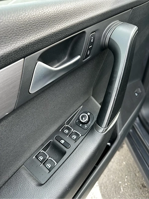 VW Passat B7 (2014) | 2.0 TDI 177 CP | Istoric Webasto | Camera - imagine 10