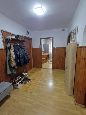 De vanzare apartament cu 3 camere si balcon, etajul 1, zona excelenta 73.500 euro - imagine 8
