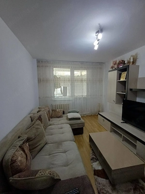 De vanzare apartament cu 3 camere si balcon, etajul 1, zona excelenta 73.500 euro - imagine 6