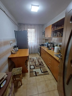 De vanzare apartament cu 3 camere si balcon, etajul 1, zona excelenta 73.500 euro - imagine 5