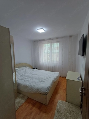 De vanzare apartament cu 3 camere si balcon, etajul 1, zona excelenta 73.500 euro - imagine 3