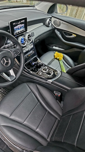 Mercedes GLC220d 2017 - imagine 4