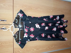 Vând rochie fetițe 