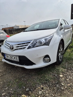 Toyota Avensis 2.2 D-CAT Luxury Aut. (Consola argintie) - imagine 3