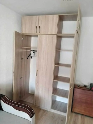 Central, dau in chirie garsoniera