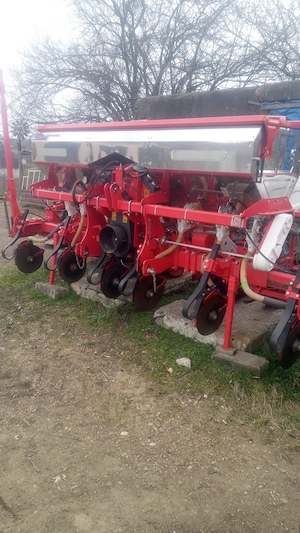 Semanatoare de precizie Bufer si combinator 