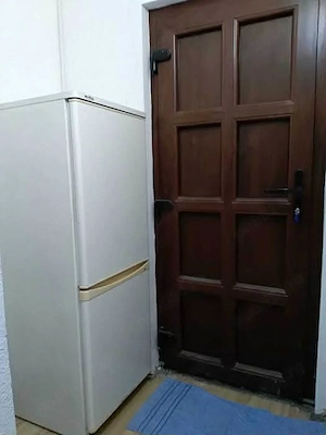 Central, dau in chirie garsoniera