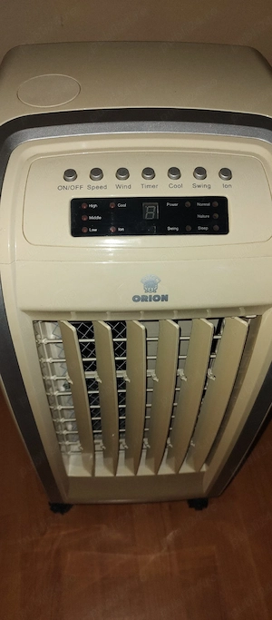 Vând ventilator cu vapori de apă