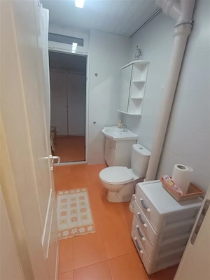  inchiriere apartament de 2 camre situat in zona rahova. - imagine 4