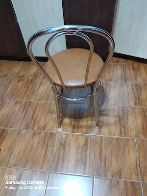 Vind 4scaune bucătărie. tel. 