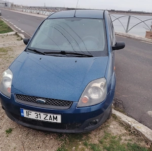 Vând Ford Fiesta 1.4 2009 - imagine 4