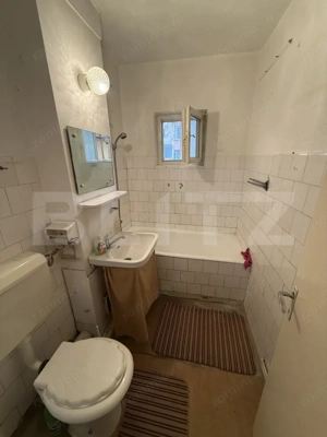 Apartament 2 camere, decomandat - Zona 13 Decembrie  - imagine 6