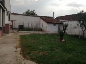 PROPRIETATE CU 2 CASE ȘI CURTE\VALEA TIMIȘULUI\JUD.CS - imagine 6