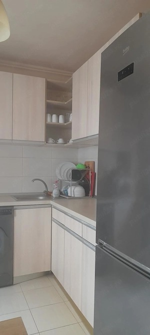 vand sau schimb cu locuinta la curte