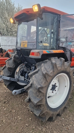 Vând Tractor Kubota GL321 - imagine 4