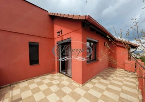 Proprietate eleganta cu gradina generoasa si acces facil Europa - imagine 17