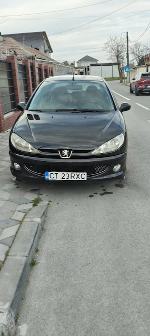 Peugeot 206 cu 93000 km - imagine 3