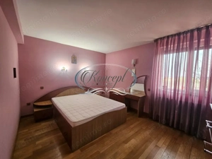 Proprietate eleganta cu gradina generoasa si acces facil Europa - imagine 13