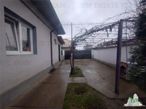 Casa individuala cu gradina generoasa, zona linistita Popesti Leordeni