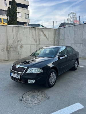 Vand Skoda octavia 2 1.6 mpi an fab 2008 pret negociabil 