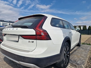 Volvo V90 Cross Country B5 4x4 - imagine 6