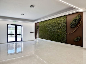 2 camere Tunari-Otopeni, Langa padure