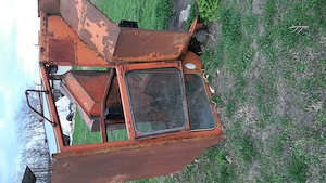 Vând cabina u650 - imagine 3