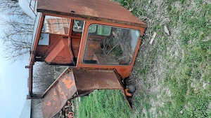 Vând cabina u650 - imagine 4