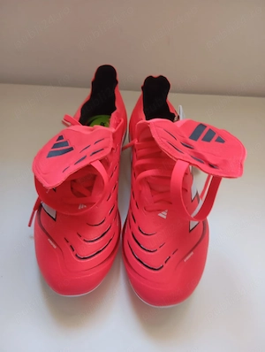 Vand adidași fotbal 