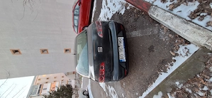 Seat Cordoba 1.9 TDI 105 cai - imagine 4