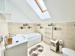 Locatie si spatiu - apartament cu 3 camere - 76.8 mp - Mosnita  - imagine 11