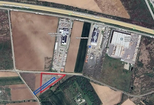 Se oferă spre vânzare două terenuri cu destinație industrială