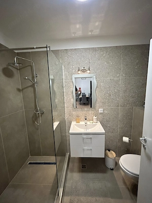 Inchiriez apartament 2 camere, Floresti,ansamblul rezidential Eroilor - imagine 7