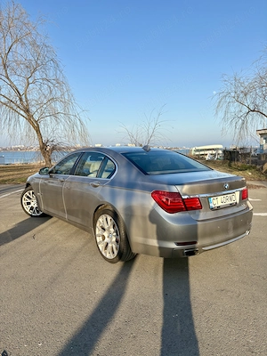 BMW 740d F01 - imagine 4
