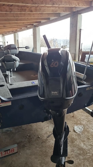 Barca cu motor Aluma Craft USA