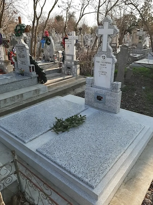 Constructii funerare Braila