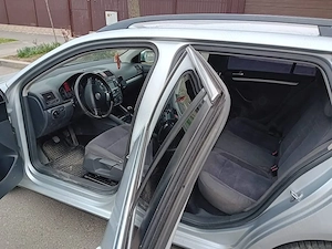 vw golf 5 fab 2008 motor 2.0 tdi 140 cp trage forta 6 trepte acte la zi fiscal pe loc - imagine 5