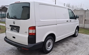 VW T5 Transporter 2015 A C 2.0tdi 116cp pilot cornering - imagine 3